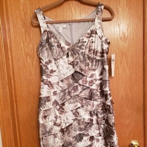 London Times Tired Dress